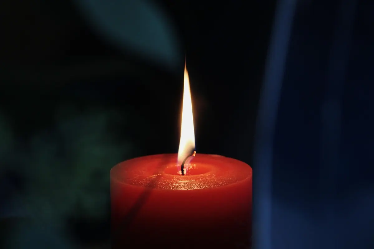 Winter Storm Power Cut Checklist: Preparing Your UK Home for Days Without Electricity